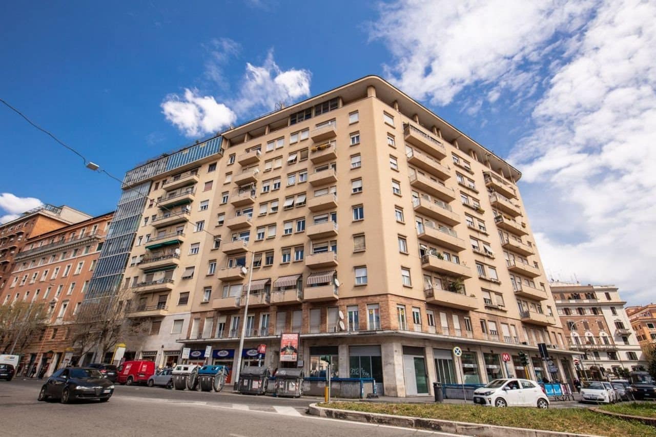 aHR0cHM6Ly9ob3RlbGltYWdlcy5zdW5ob3RlbHMubmV0L0hvdGVsSW5mby9ob3RlbEltYWdlRnVsbC5hc3B4P2lkPTEwODg5NTQx