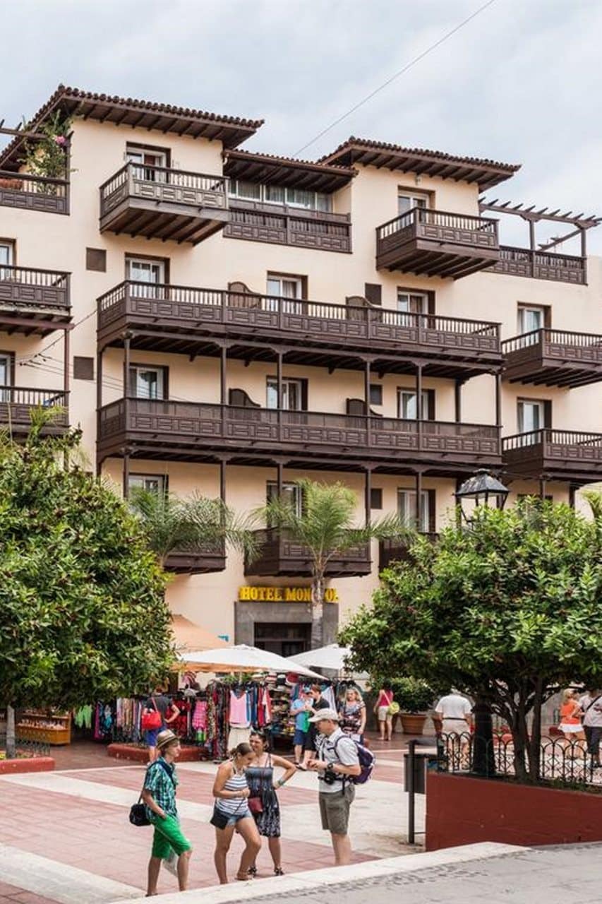 aHR0cHM6Ly9ob3RlbGltYWdlcy5zdW5ob3RlbHMubmV0L0hvdGVsSW5mby9ob3RlbEltYWdlRnVsbC5hc3B4P2lkPTEwNjIzNDQ5