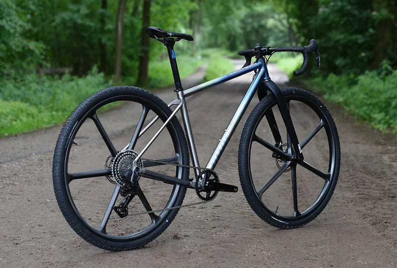 Unpaved Vedder 32 gravelbike