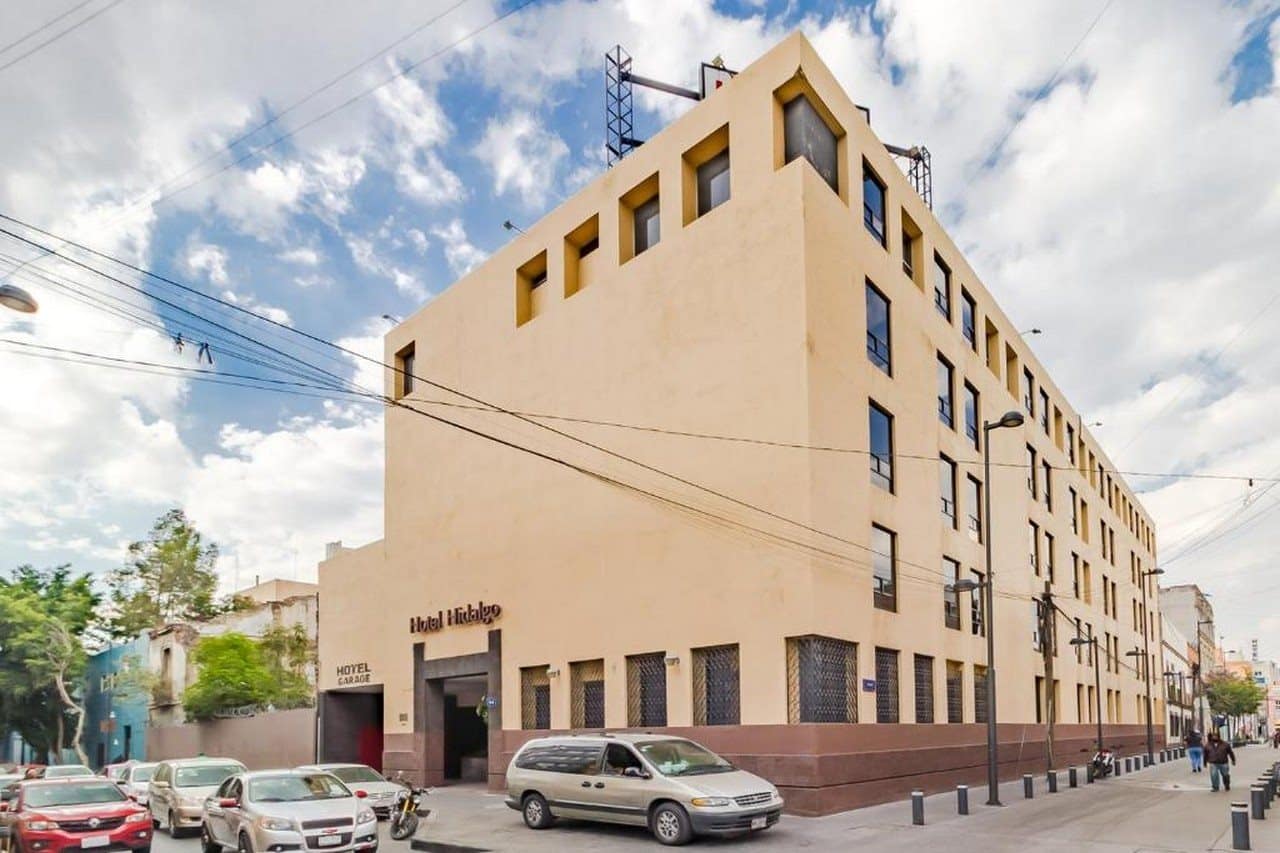 aHR0cHM6Ly9ob3RlbGltYWdlcy5zdW5ob3RlbHMubmV0L0hvdGVsSW5mby9ob3RlbEltYWdlRnVsbC5hc3B4P2lkPTIxNDAxMDkz