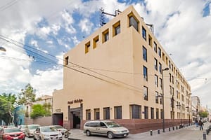 aHR0cHM6Ly9ob3RlbGltYWdlcy5zdW5ob3RlbHMubmV0L0hvdGVsSW5mby9ob3RlbEltYWdlRnVsbC5hc3B4P2lkPTIxNDAxMDkz