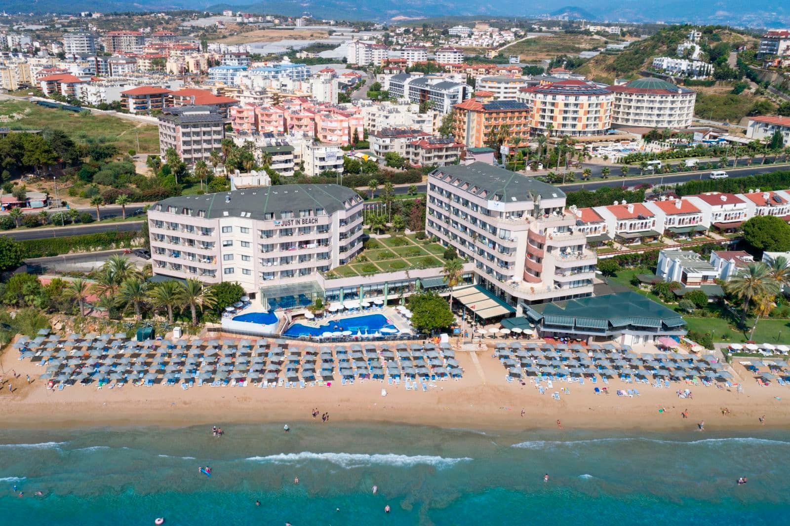 aHR0cHM6Ly9pbWFnZXMuY29yZW5kb25yZXNvdXJjZXMuY29tL0wxRTIyMDhBMVcxNjAwSDEwNjYuanBnP3Y9MjIwNTIwMTk1MjA4