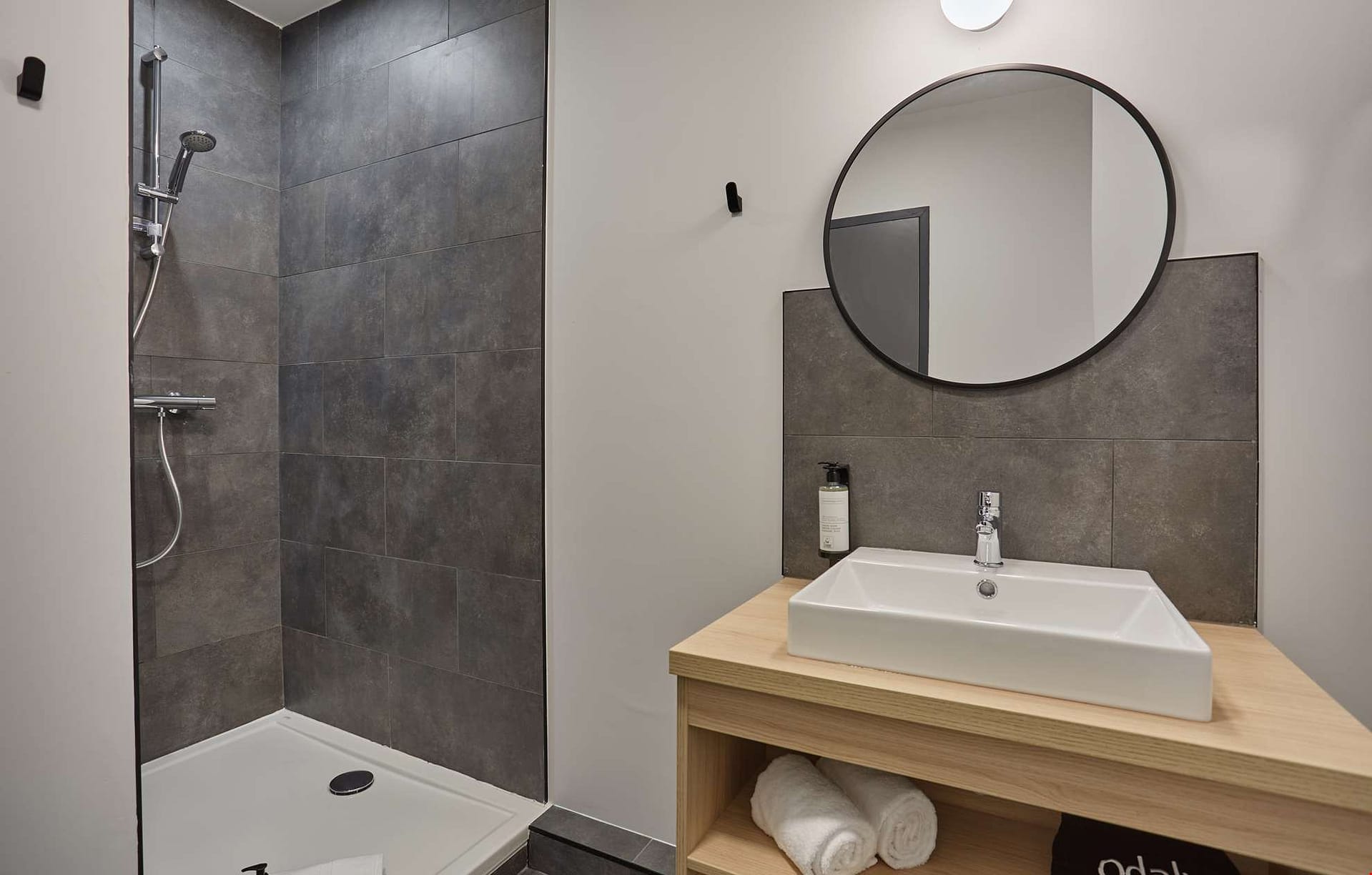 8-nimes-arenes-studio-6