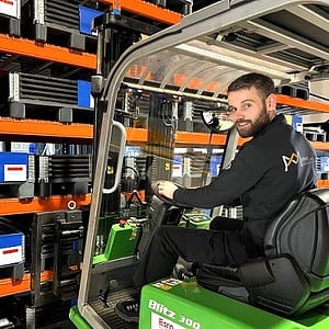 Logistiek medewerker op heftruck