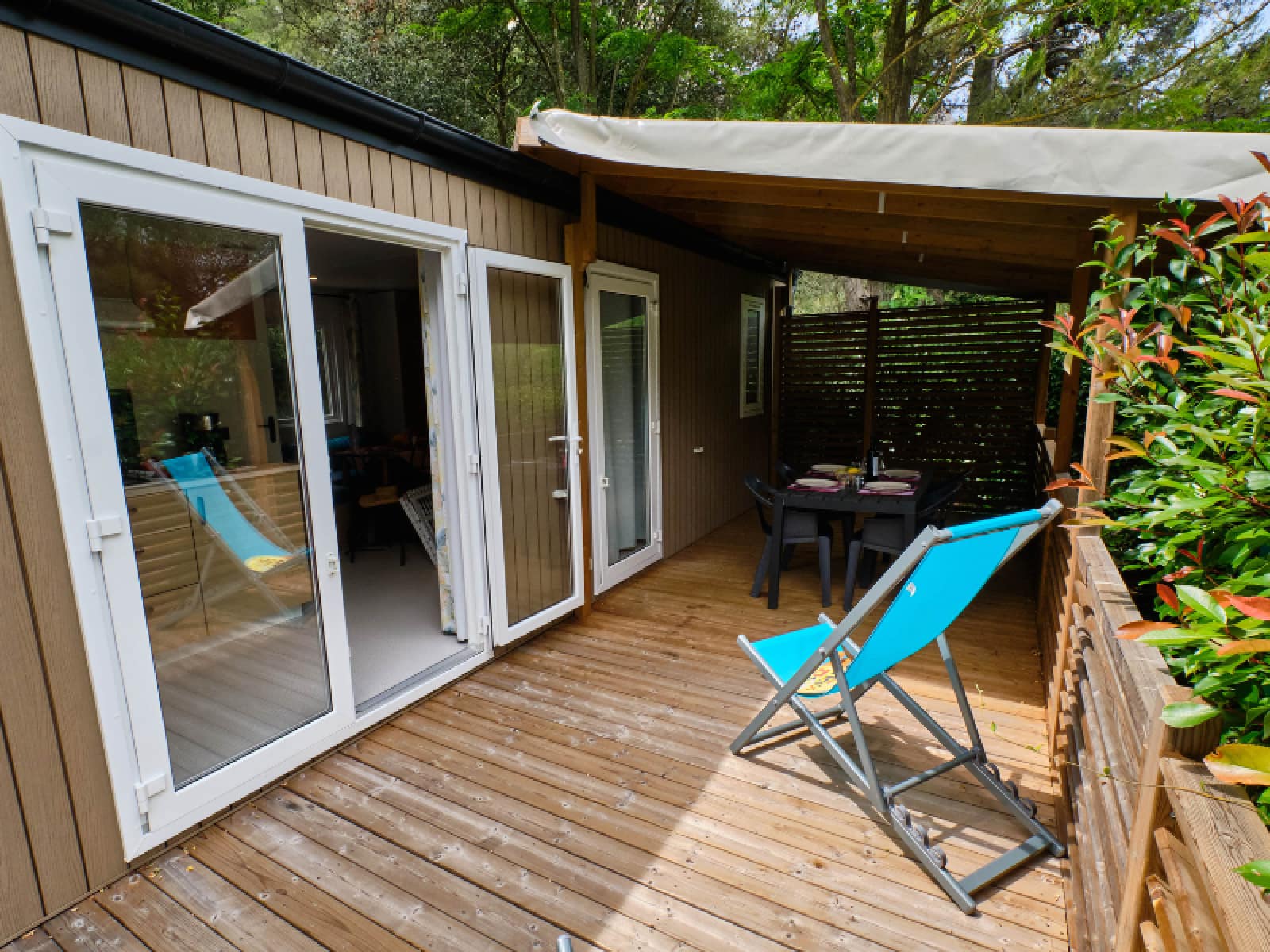 mobile-home-premium-large-camping-la-vallee-heureuse