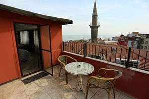 aHR0cDovL3Bob3Rvcy5ob3RlbGJlZHMuY29tL2dpYXRhL3hsLzIxLzIxMTM5MS8yMTEzOTFhX2hiX3RfMDE0XzIwMjUwNTIwXzExNDIxNC5KUEc