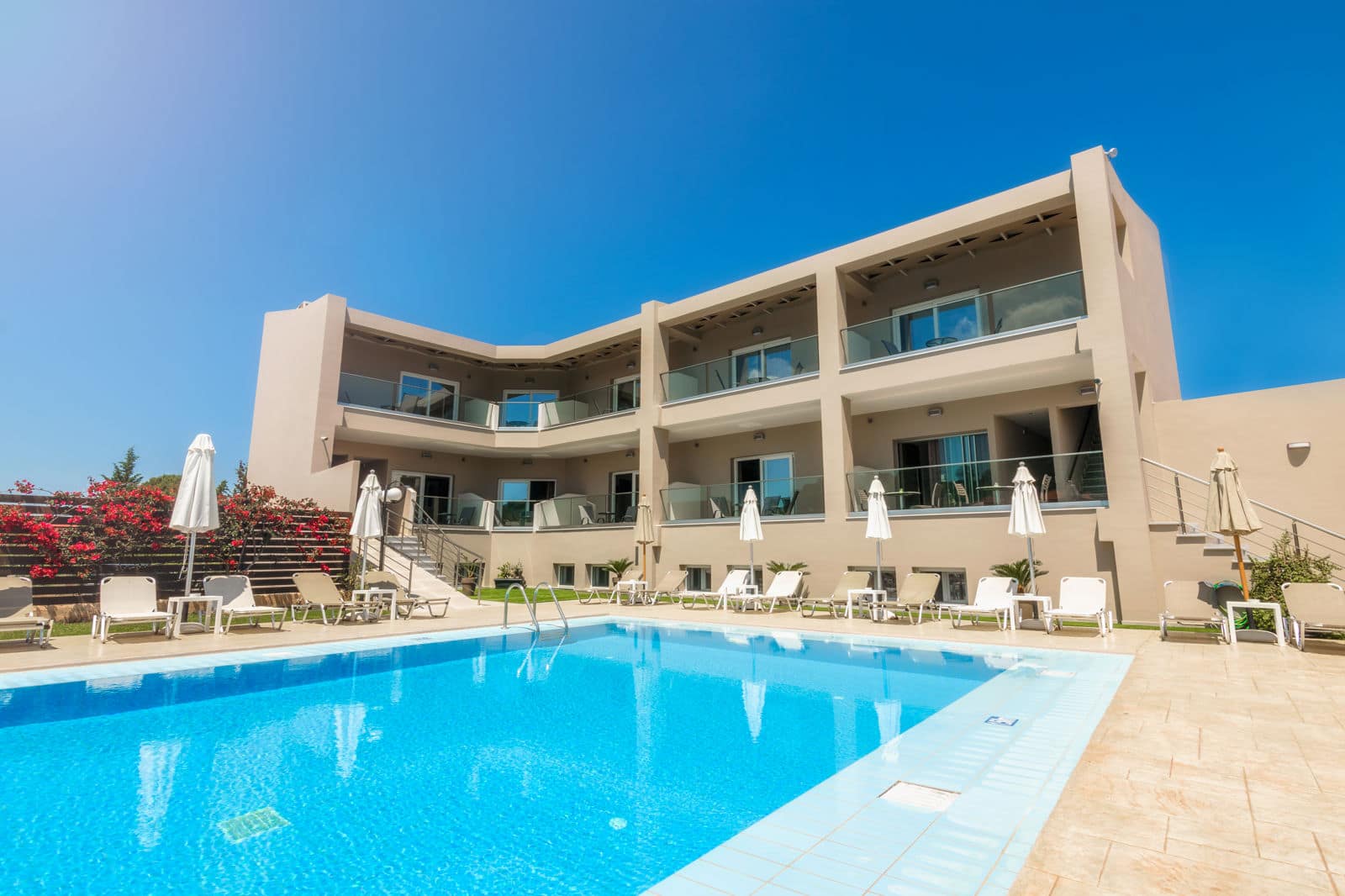 L1E11556A1W1600H1066