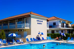 L1E13668A1W1600H1066