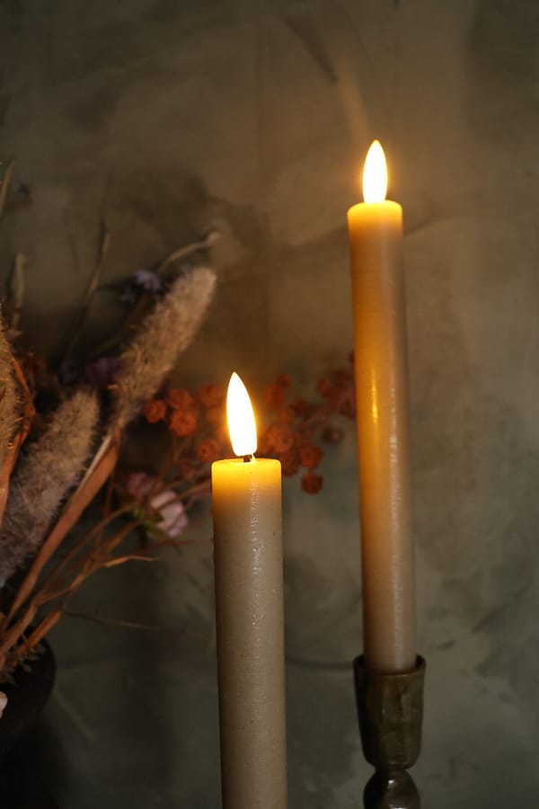 Rustieke set led dinerkaarsen beige - Afbeelding 2