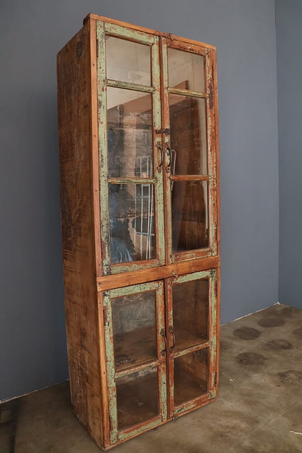 Vintage kast nr.94