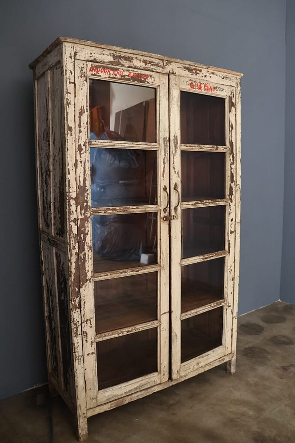 Vintage kast nr.74