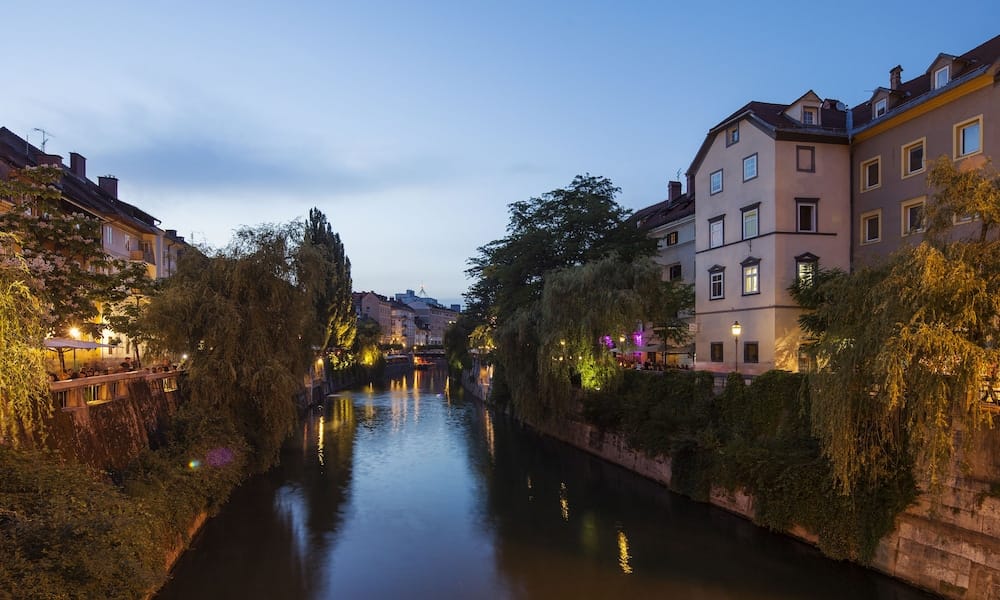 6e2c76cee45df56e391ad26132a8166a