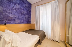 aHR0cHM6Ly9ob3RlbGltYWdlcy5zdW5ob3RlbHMubmV0L0hvdGVsSW5mby9ob3RlbEltYWdlRnVsbC5hc3B4P2lkPTcxNzAyNDY