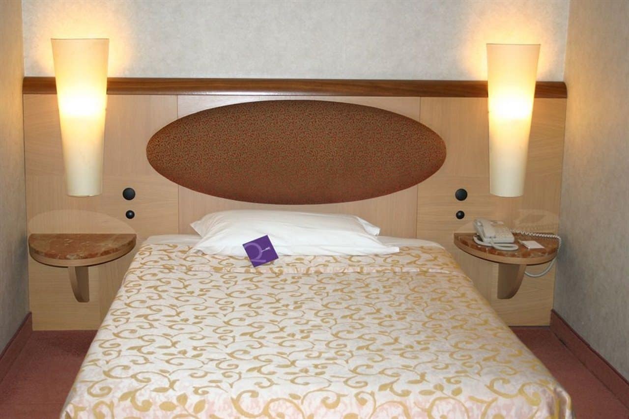 aHR0cHM6Ly9ob3RlbGltYWdlcy5zdW5ob3RlbHMubmV0L0hvdGVsSW5mby9ob3RlbEltYWdlRnVsbC5hc3B4P2lkPTc4ODk1MQ