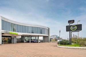 aHR0cHM6Ly9ob3RlbGltYWdlcy5zdW5ob3RlbHMubmV0L0hvdGVsSW5mby9ob3RlbEltYWdlRnVsbC5hc3B4P2lkPTM0NzY2MDEy