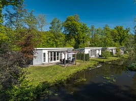 lodge-mistique-vakantiepark-de-lochemse-berg