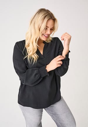 CARMETTA L/S V-NECK TOP WVN NOOS
