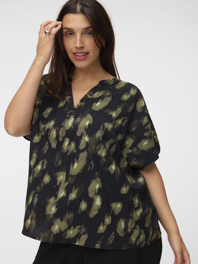 VMCLANINI S/S V-NECK TOP WVN BTQ CUR - Afbeelding 3