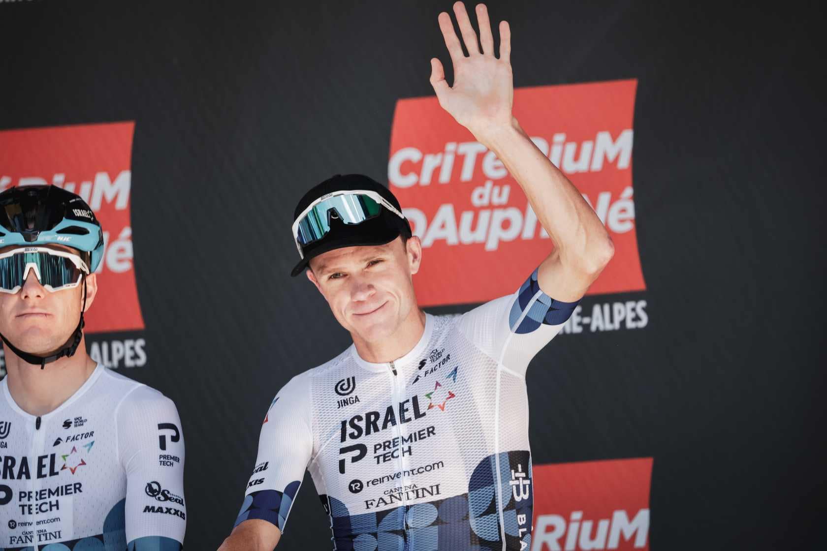 Froomey hangt fiets (nu echt) aan de wilgen
