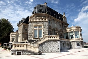 aHR0cHM6Ly9ob3RlbGltYWdlcy5zdW5ob3RlbHMubmV0L0hvdGVsSW5mby9ob3RlbEltYWdlRnVsbC5hc3B4P2lkPTYyMDc2MDg