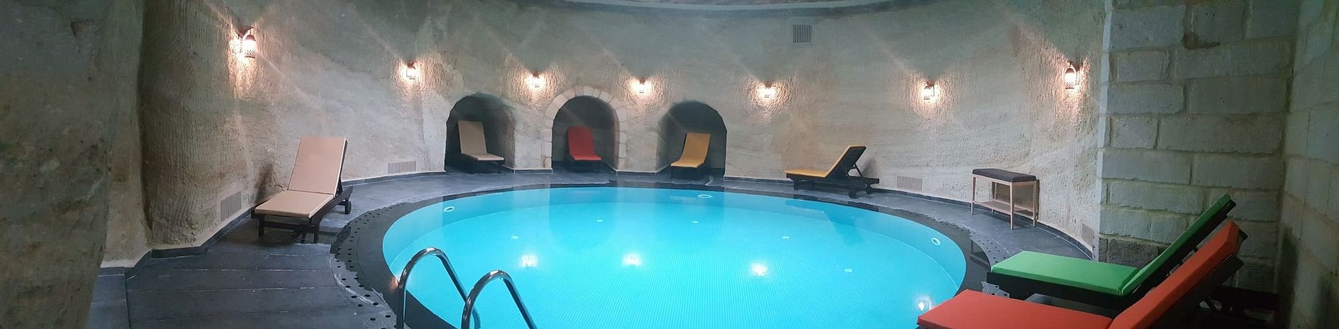 aHR0cHM6Ly9ob3RlbGltYWdlcy5zdW5ob3RlbHMubmV0L0hvdGVsSW5mby9ob3RlbEltYWdlRnVsbC5hc3B4P2lkPTYwODEyMDM