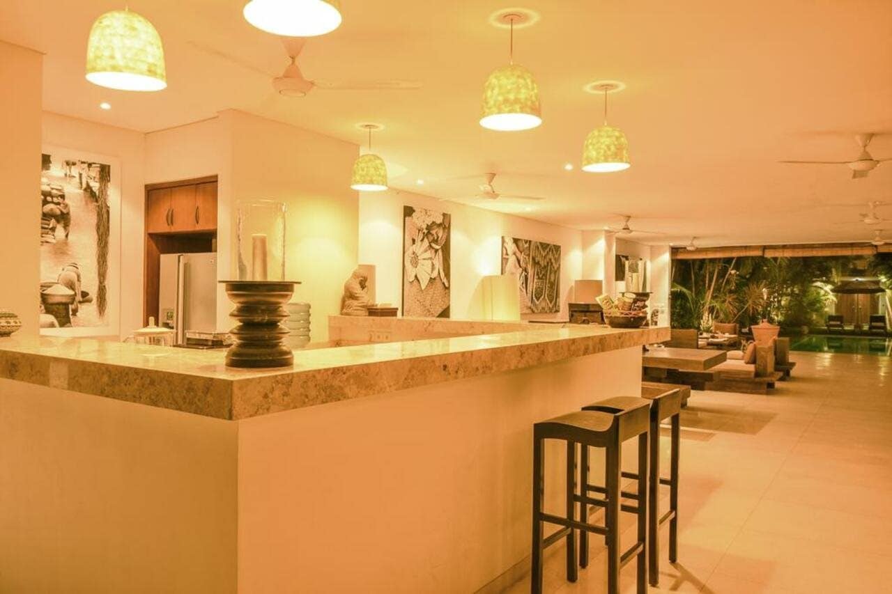 aHR0cHM6Ly9ob3RlbGltYWdlcy5zdW5ob3RlbHMubmV0L0hvdGVsSW5mby9ob3RlbEltYWdlRnVsbC5hc3B4P2lkPTExMjI5MTAw