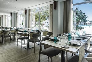 aHR0cDovL3Bob3Rvcy5ob3RlbGJlZHMuY29tL2dpYXRhL3hsLzAwLzAwNDYwNy8wMDQ2MDdhX2hiX3JfMDA0LmpwZw