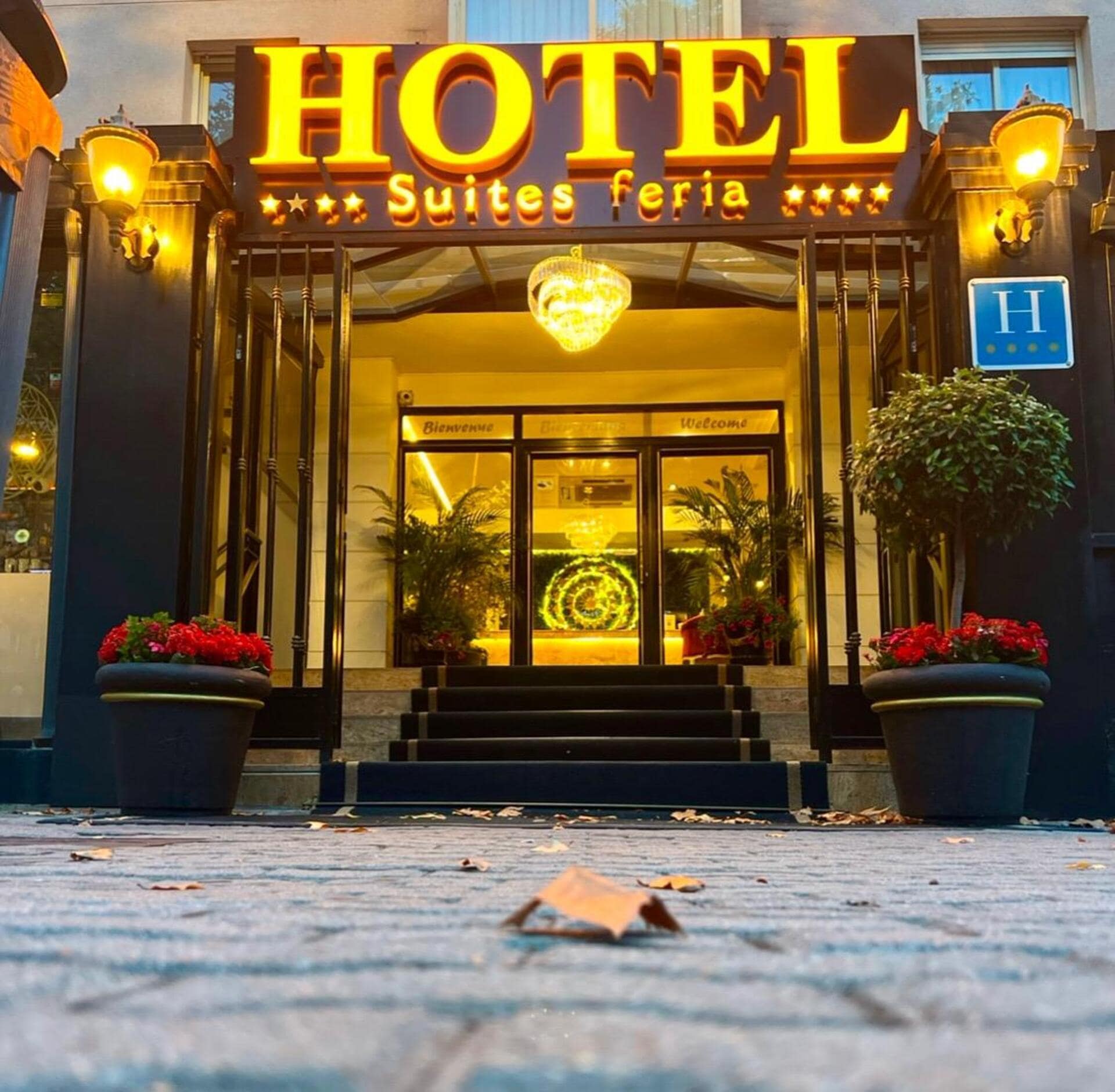 aHR0cHM6Ly9iMmRtYy53Mm0udHJhdmVsL2ltYWdlcy91cGxvYWQvaG90ZWxzLzM5NzU2L2VudHJhZGEuanBn