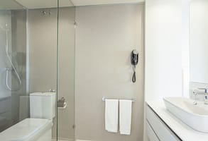 aHR0cHM6Ly9ob3RlbGltYWdlcy5zdW5ob3RlbHMubmV0L0hvdGVsSW5mby9ob3RlbEltYWdlLmFzcHg_aWQ9MjgxMDUwMDk