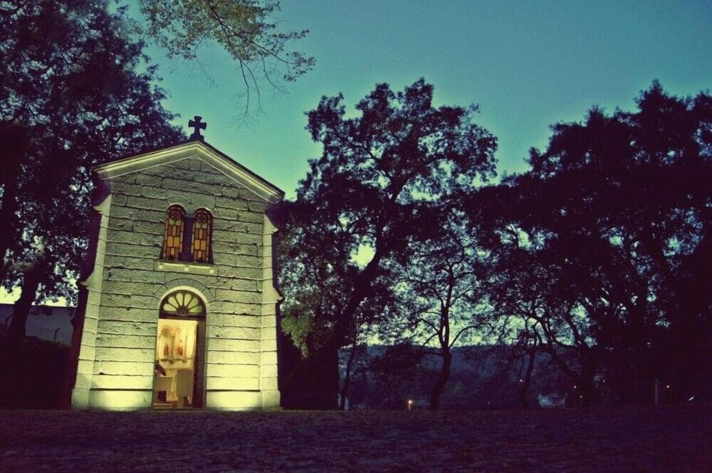 aHR0cDovL3Bob3Rvcy5ob3RlbGJlZHMuY29tL2dpYXRhL3hsLzE2LzE2MTA1NC8xNjEwNTRhX2hiX2FfMDMwLmpwZw