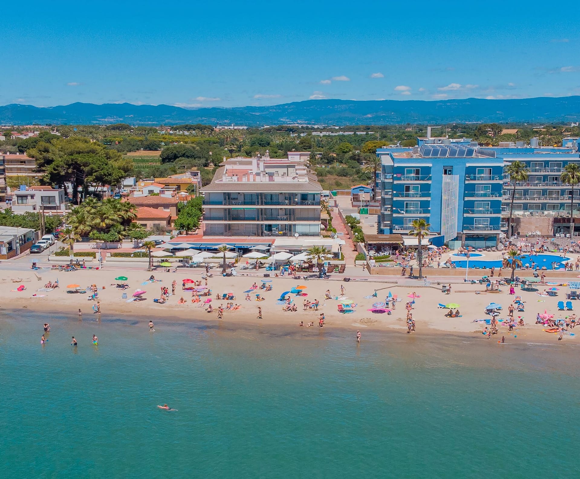 aHR0cHM6Ly9iMmRtYy53Mm0udHJhdmVsL2ltYWdlcy91cGxvYWQvaG90ZWxzLzE3NzkvYXBhcnRfMDAxY181MjY4OTAwMDE5NF9vLmpwZw