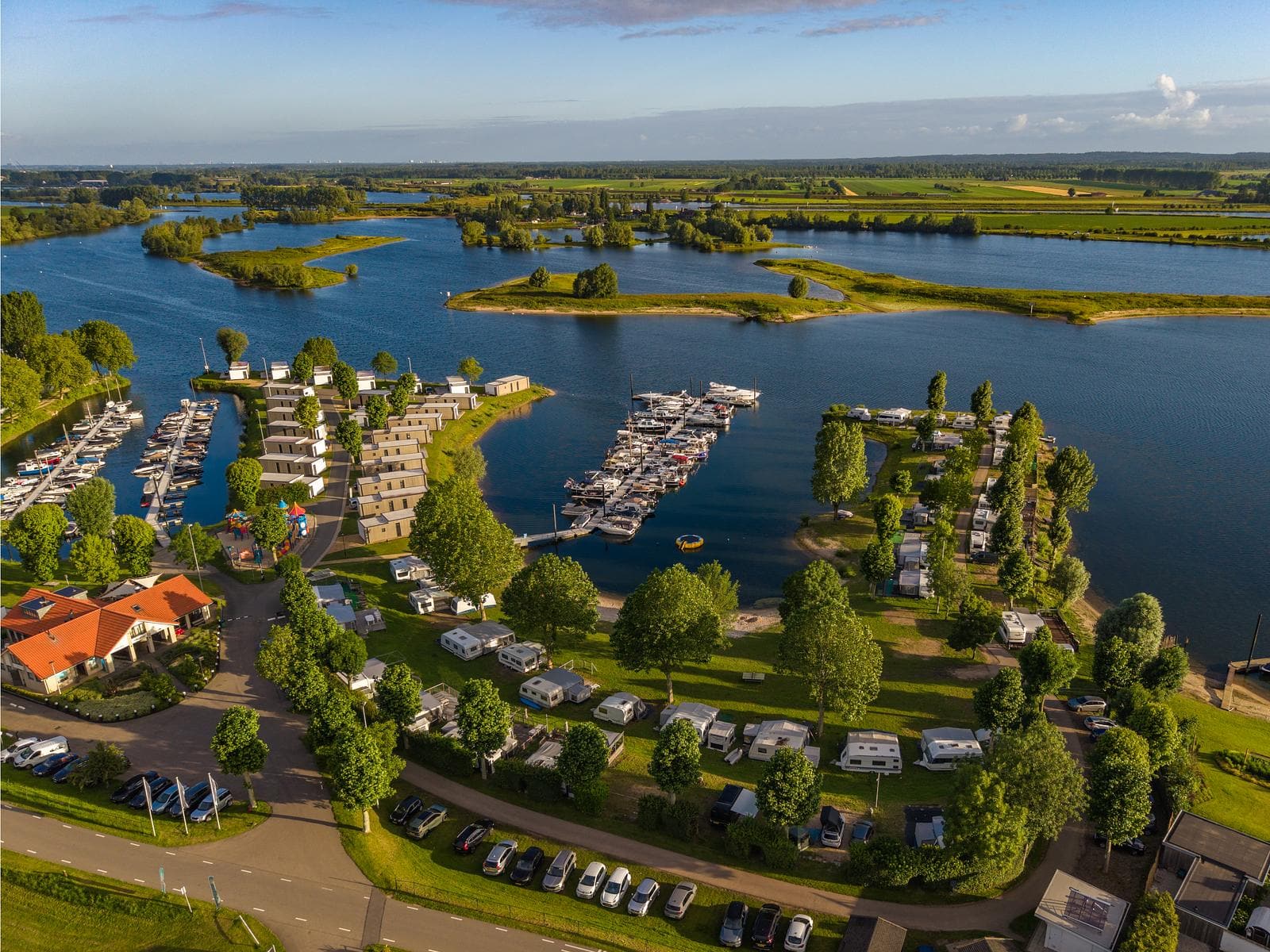 cover_MarinaPark_Bad_Nederrijn_Website_-174