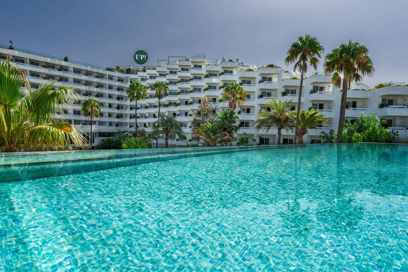 aHR0cHM6Ly9pbWFnZXMuY29yZW5kb25yZXNvdXJjZXMuY29tL0wxRTEwMzI1QTFXMTYwMEgxMDY2LmpwZz92PTIyMDcyMDA5NDEwMw