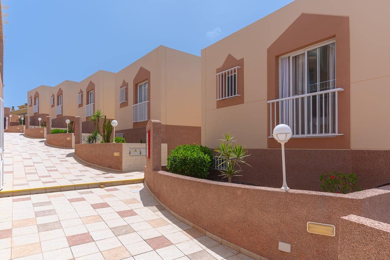 aHR0cHM6Ly9ob3RlbGltYWdlcy5zdW5ob3RlbHMubmV0L0hvdGVsSW5mby9ob3RlbEltYWdlRnVsbC5hc3B4P2lkPTMyOTk0NzI3