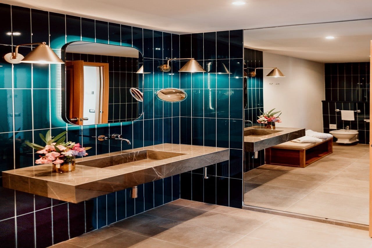 aHR0cHM6Ly9ob3RlbGltYWdlcy5zdW5ob3RlbHMubmV0L0hvdGVsSW5mby9ob3RlbEltYWdlRnVsbC5hc3B4P2lkPTExMjgyODc1