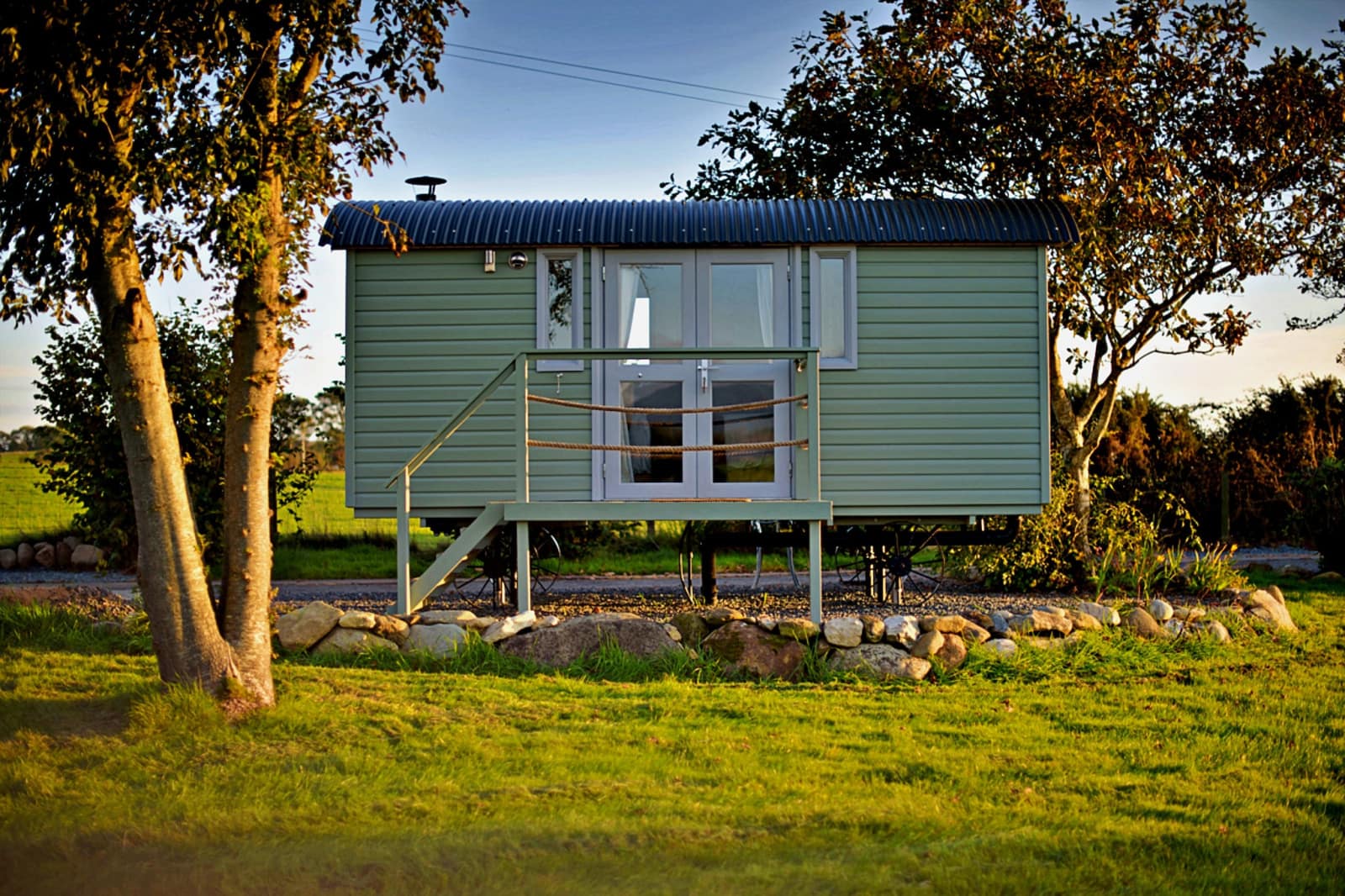 susanna-poachers-hut-