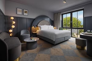 1800x1200-egh-junior-suite-5p-blauw-slaapkamer