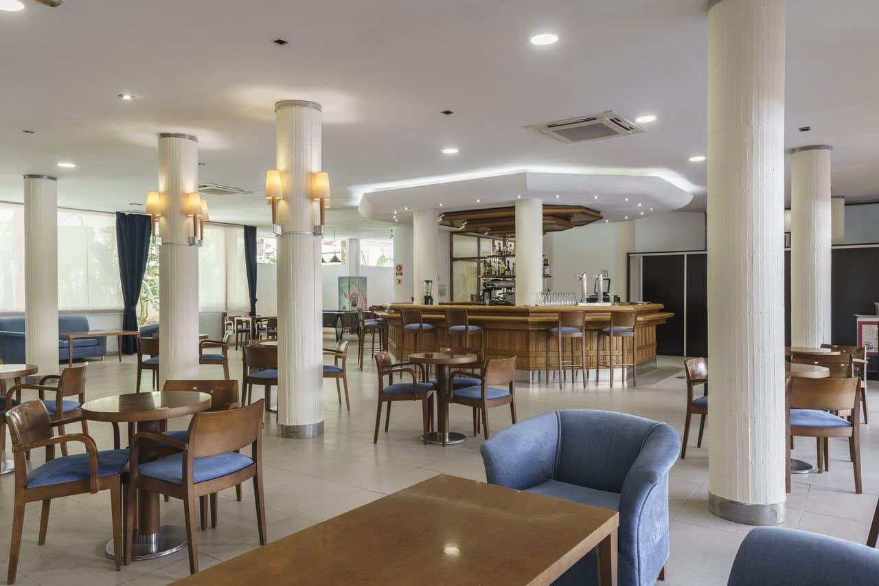 aHR0cHM6Ly9ob3RlbGltYWdlcy5zdW5ob3RlbHMubmV0L0hvdGVsSW5mby9ob3RlbEltYWdlRnVsbC5hc3B4P2lkPTE3MDU2MTA2