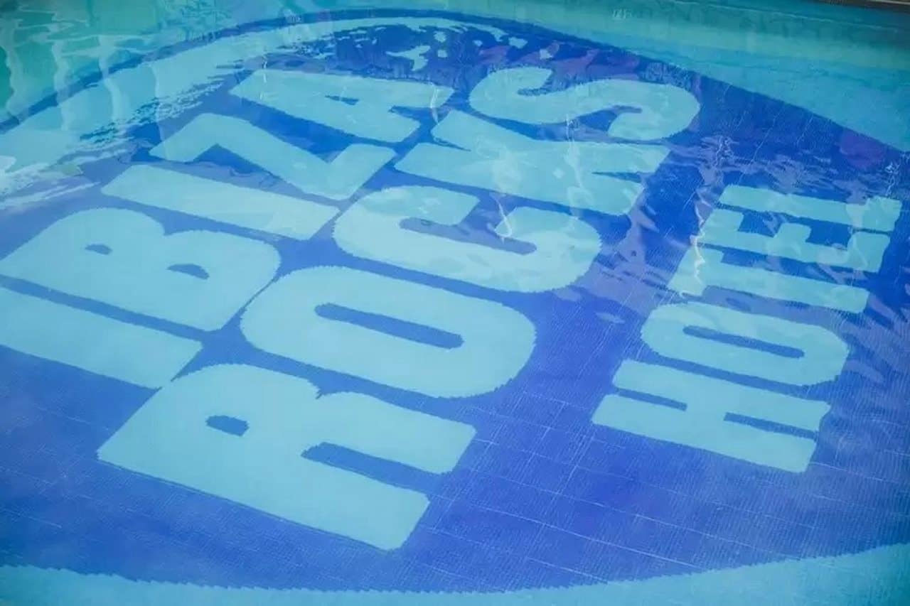 aHR0cHM6Ly9ob3RlbGltYWdlcy5zdW5ob3RlbHMubmV0L0hvdGVsSW5mby9ob3RlbEltYWdlRnVsbC5hc3B4P2lkPTc4NTgyOTk