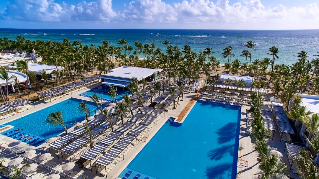 aHR0cHM6Ly9jZG4uaW1hZ2VzLnR1aS90dWktaW1hZ2VzLzY5ZDJkODE3ZjAxNGM3MTAzZjI5NDZkZDA0ZmE3NzNhLmpwZz8mdz0xMDgwJmg9NjA4JmZtPWpwZyZmbD1wcm9ncmVzc2l2ZQ