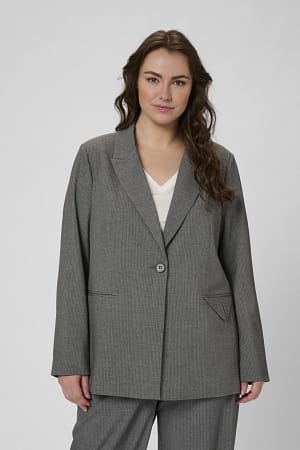 KCeliana Blazer