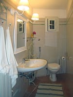 aHR0cHM6Ly9ob3RlbGltYWdlcy5zdW5ob3RlbHMubmV0L0hvdGVsSW5mby9ob3RlbEltYWdlRnVsbC5hc3B4P2lkPTk5NTg0OTU