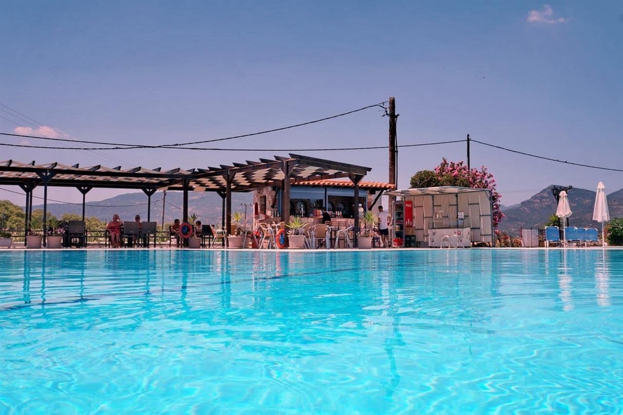 aHR0cHM6Ly9ob3RlbGltYWdlcy5zdW5ob3RlbHMubmV0L0hvdGVsSW5mby9ob3RlbEltYWdlRnVsbC5hc3B4P2lkPTkwMjc1NTI