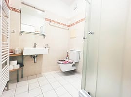 6ec4d39f-2be9-48bf-9024-42bc9f264489