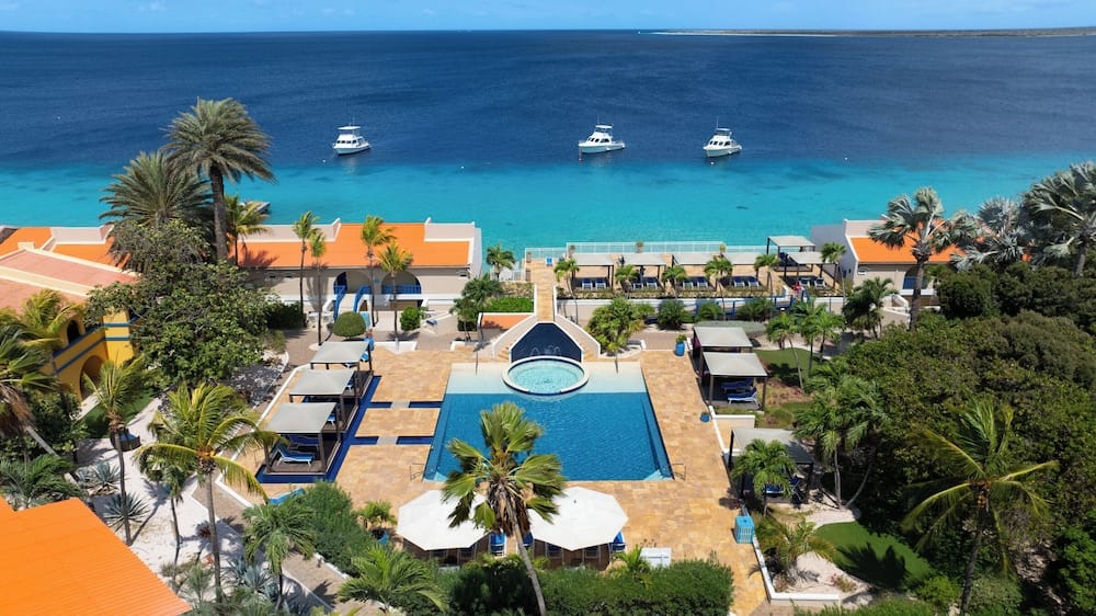 52a3bc017334165e033eb6024182df39