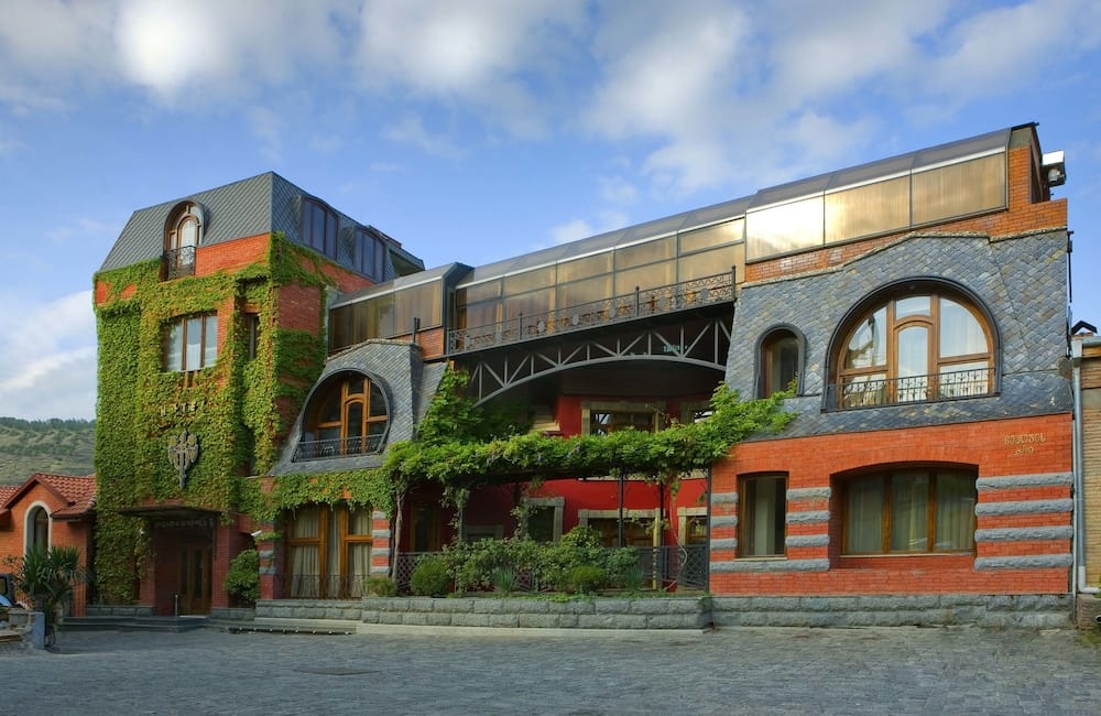 f6fa23faea76ff17eff18a4d1d9d08b5