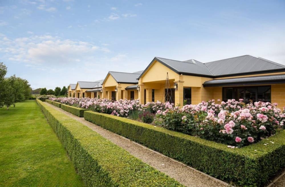 16e8788108808aacb89ce50d6f8148f0