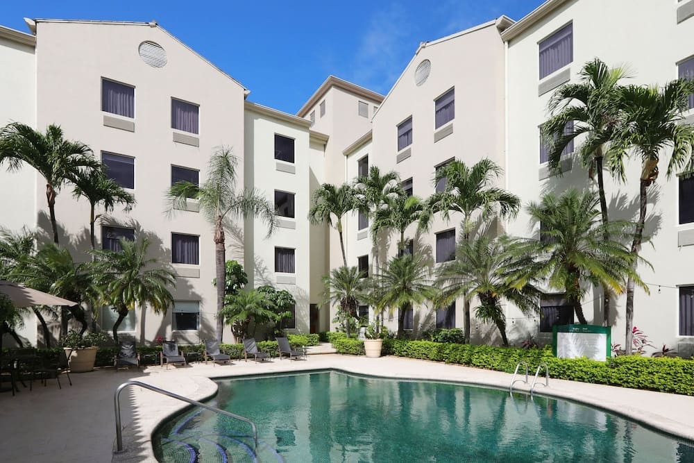 0001058a3d53e5d7bd87d2e1da62bf48