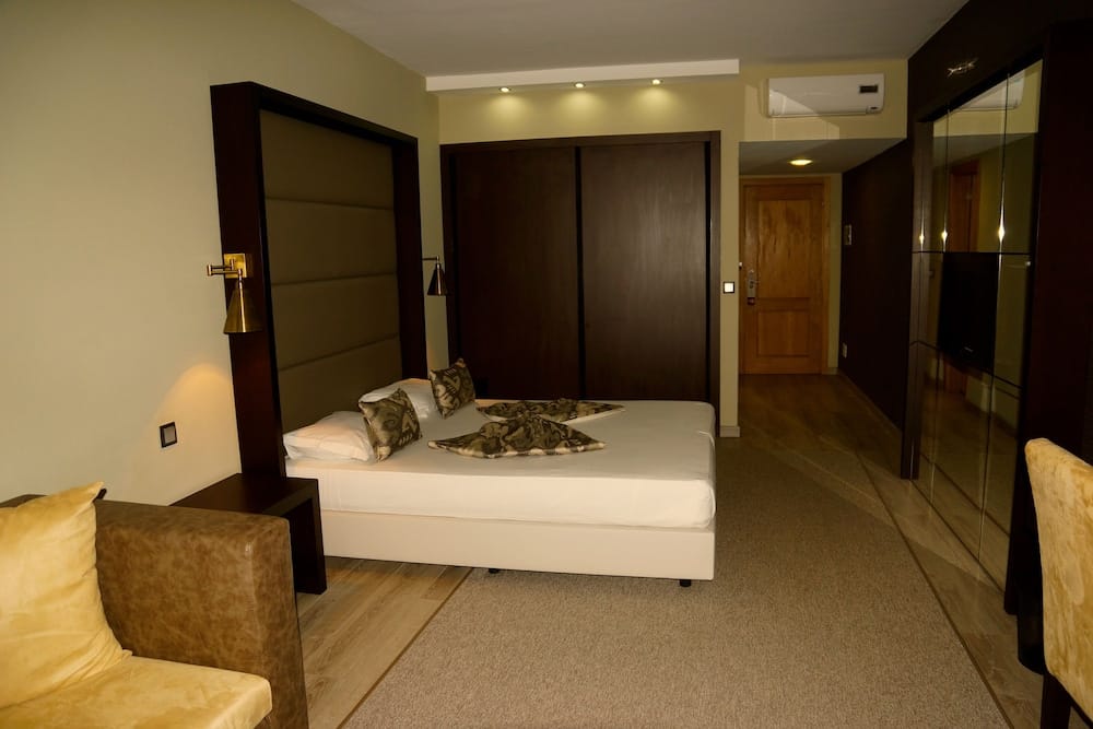 16201cb5476680e0290333aa676d5f5a