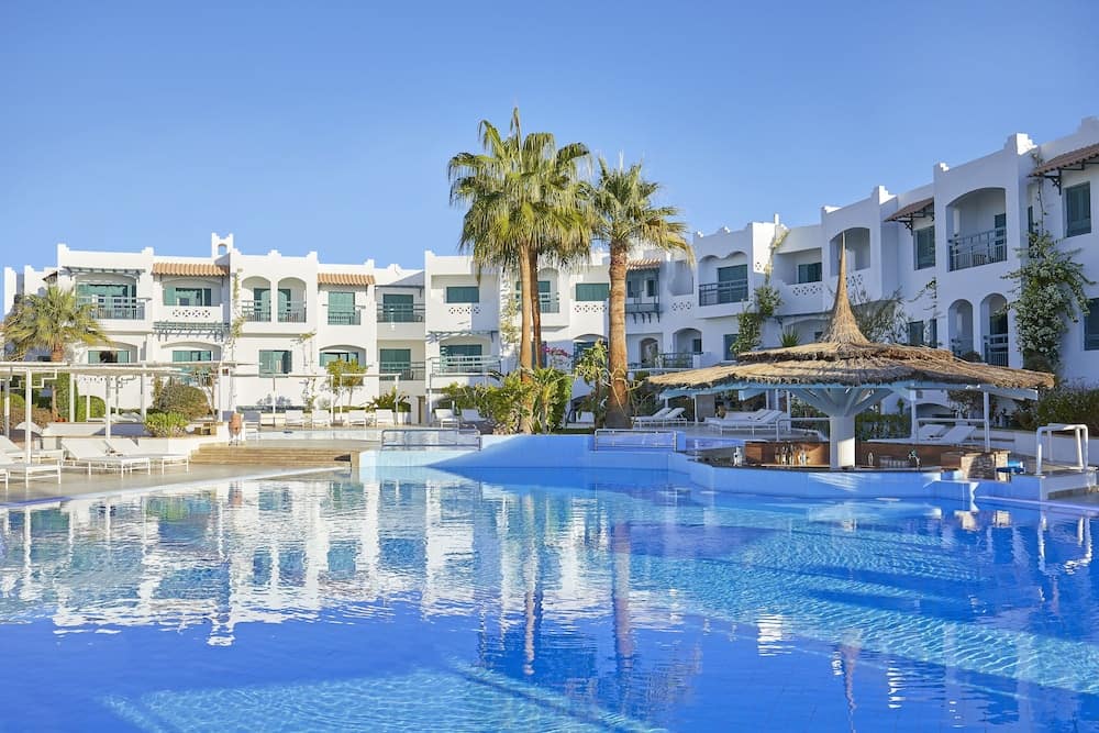 5b56e6dd73ef74ebc19d7cb5c9040f1c